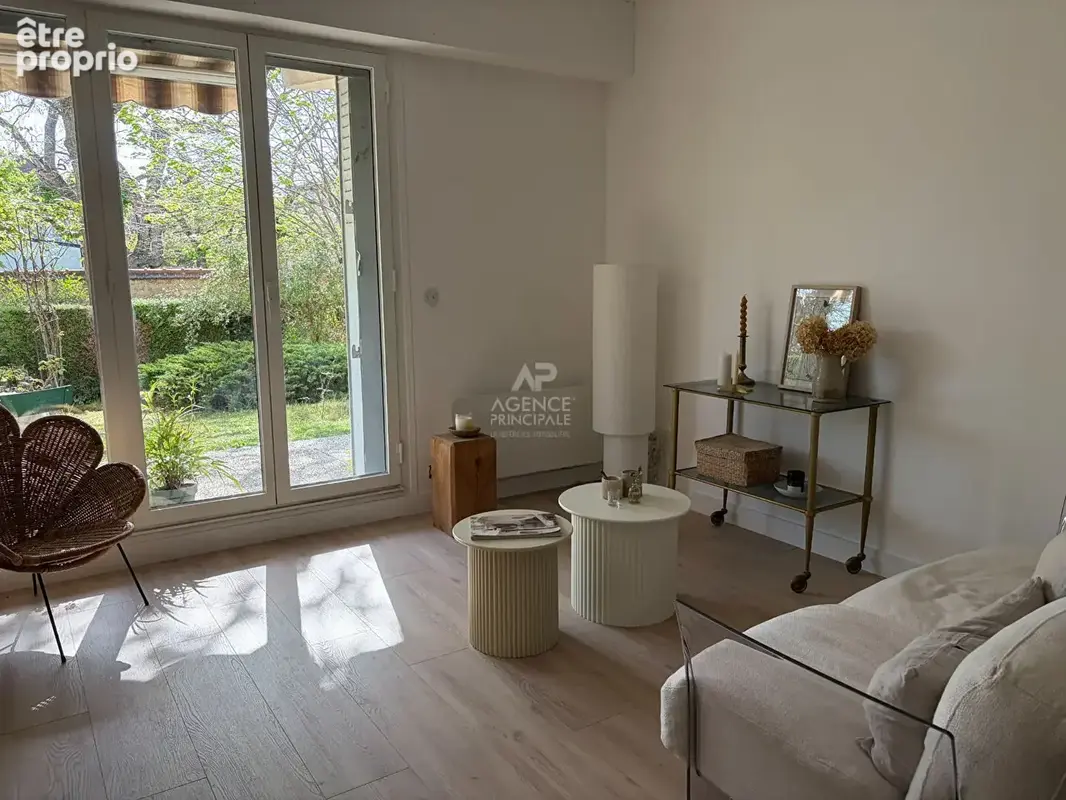 Appartement  3 pièce(s) 75 m2 -Rez-de-jardin - photo 6