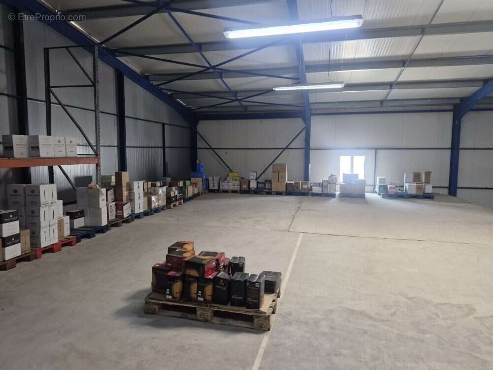 760 m² à Limoges  - photo 3