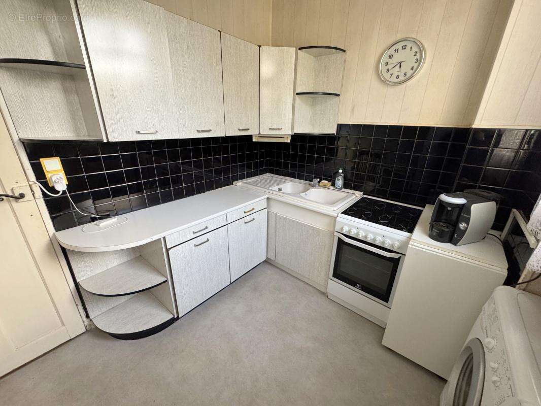 Maison à LE BLANC-MESNIL