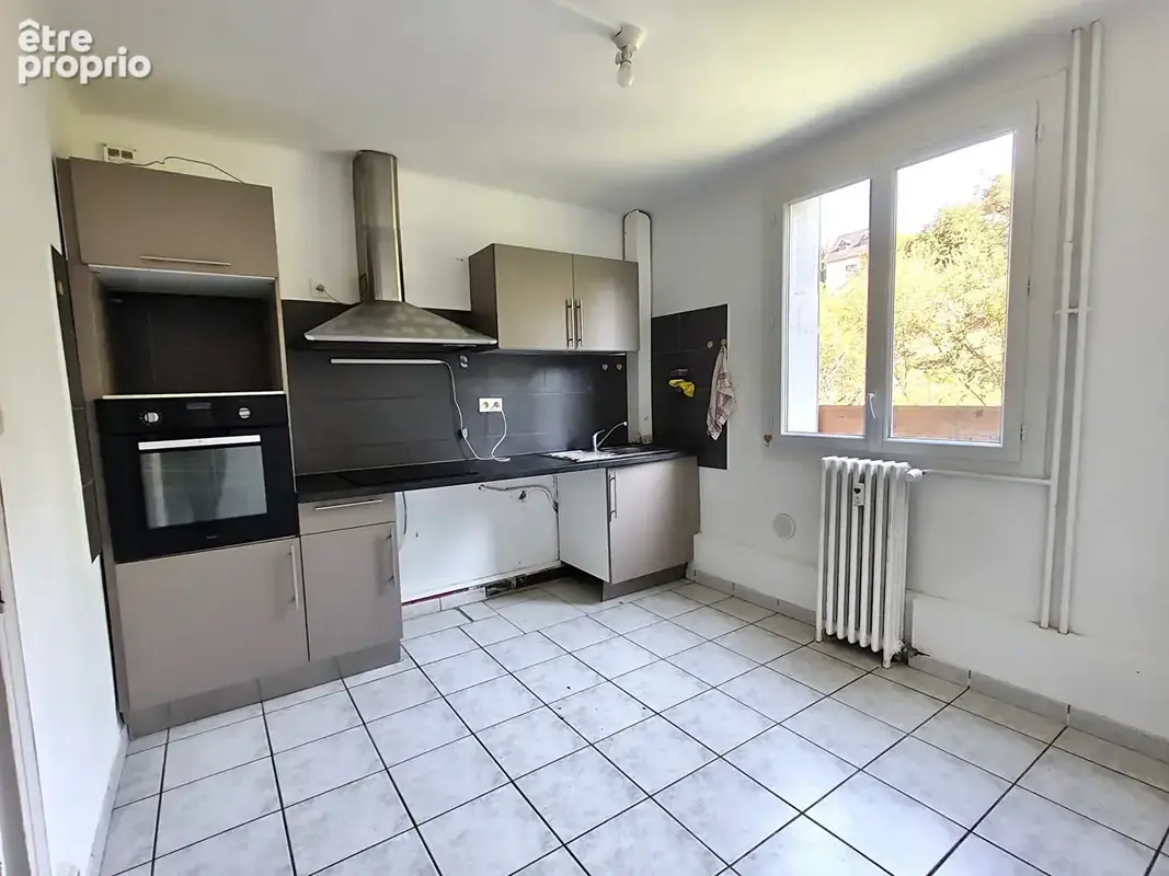 T4 avec garage et cave - photo 3