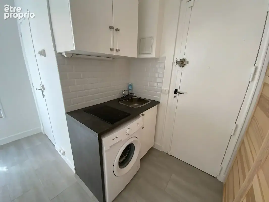 STUDIO de 12 m² GARE de CLAMART VENDU avec locataire en place - photo 6