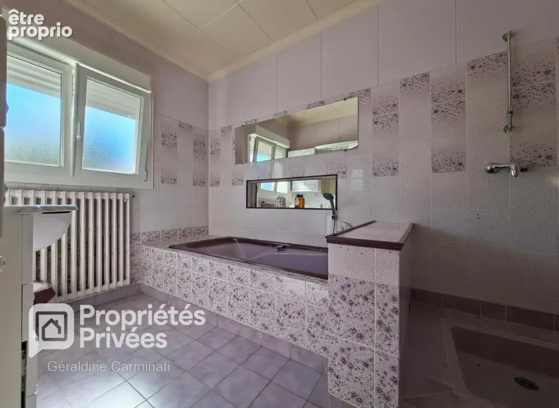 À VENDRE 37540 SAINT-CYR-SUR-LOIRE, maison de 200 m² / jardin / atelier / garage / cave - photo 12