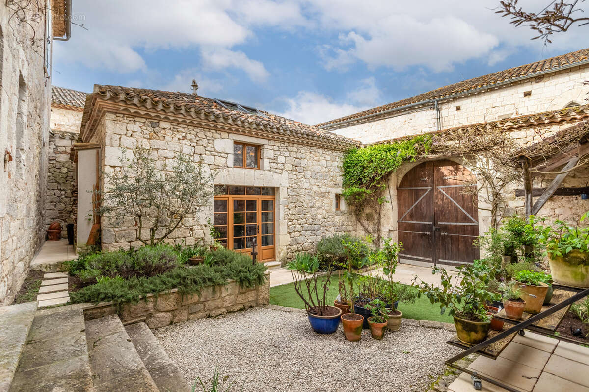 Maison à TOURNON-D'AGENAIS