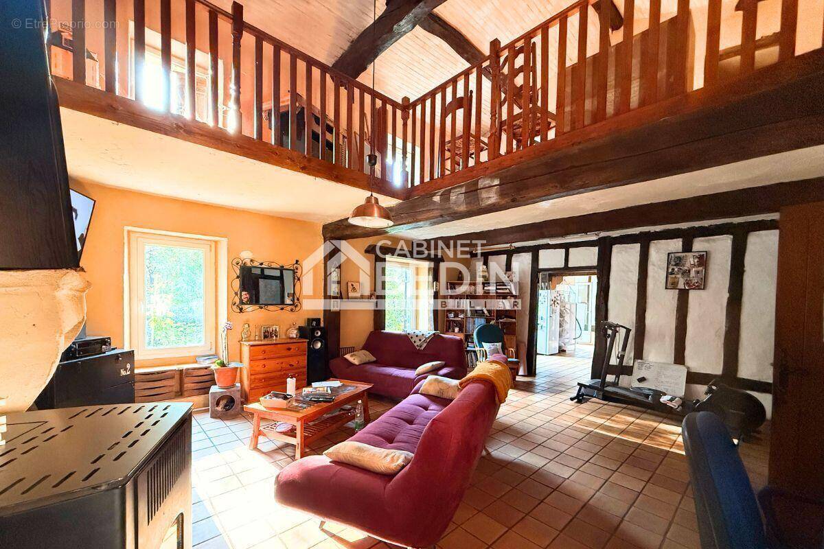 Maison à SAINT-MAGNE