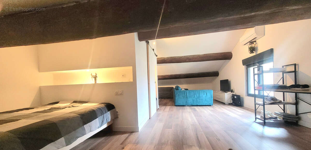 Maison à GINESTAS