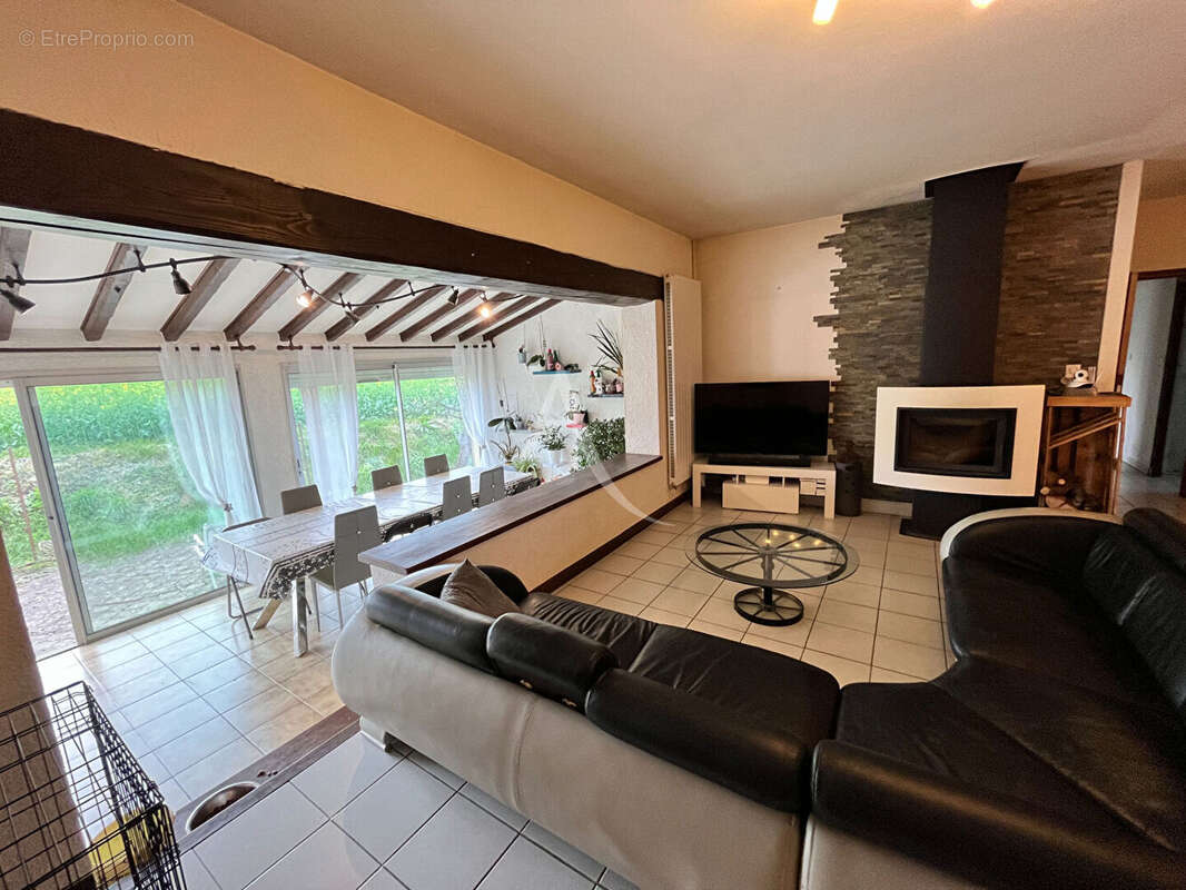 Maison à GAJA-ET-VILLEDIEU