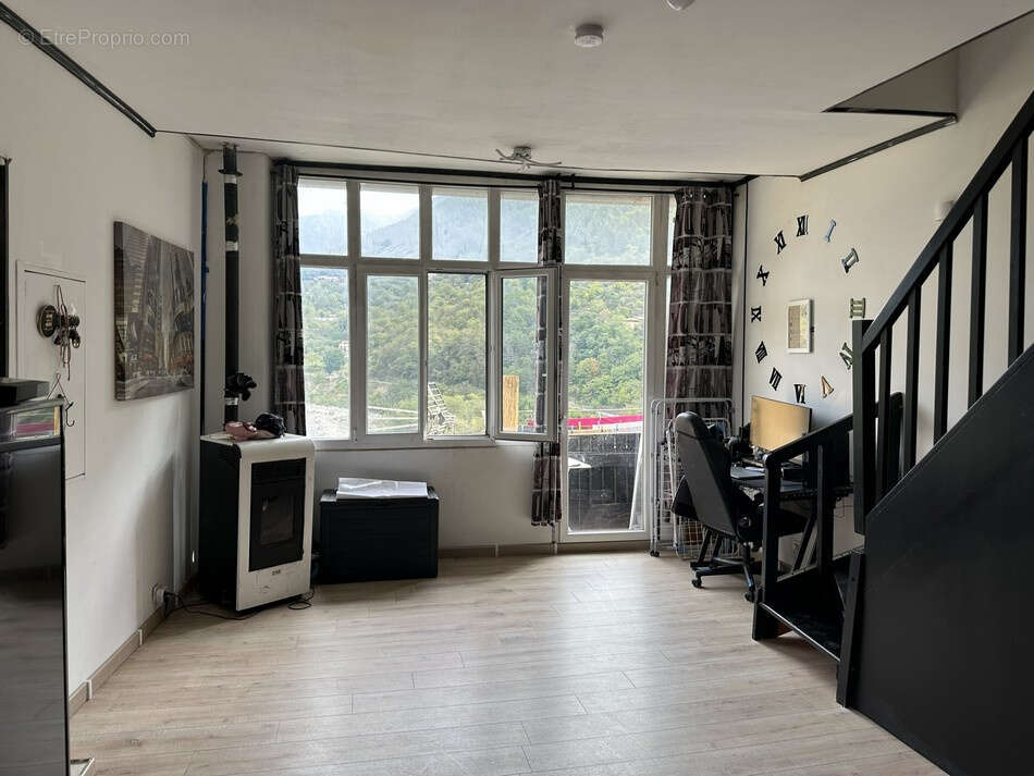 Appartement à LANTOSQUE