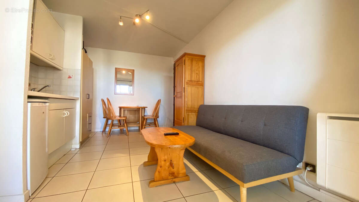 Appartement à LES ISSAMBRES