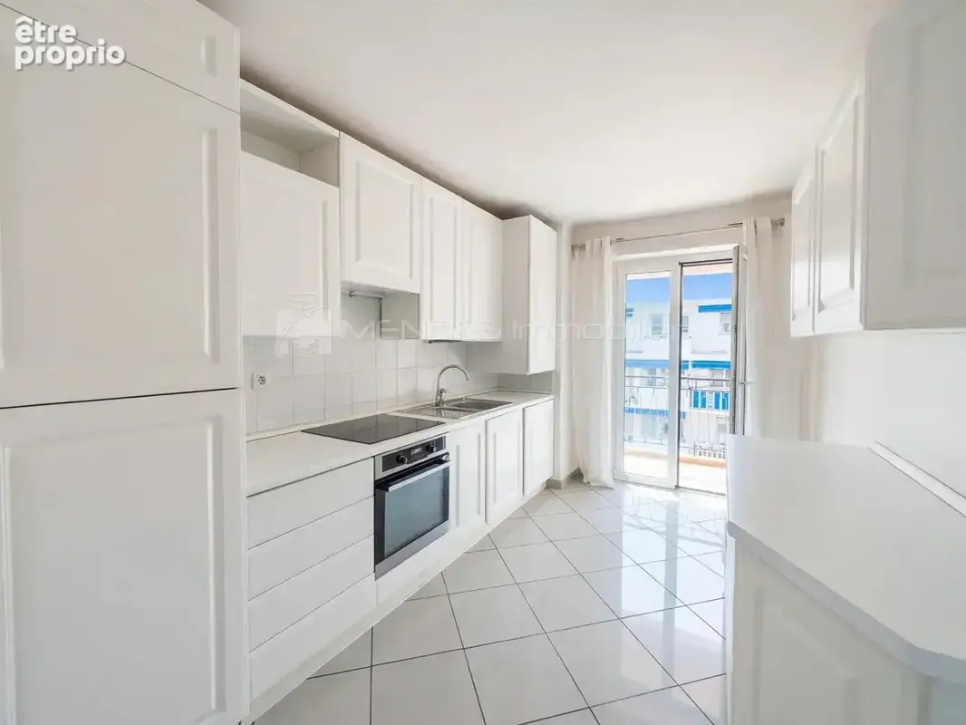 À vendre appartement à menton 3 pièces terrasse proche de la mer - photo 2