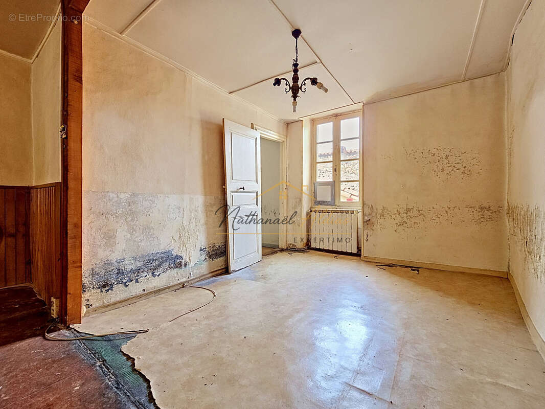 Maison à MILLAU
