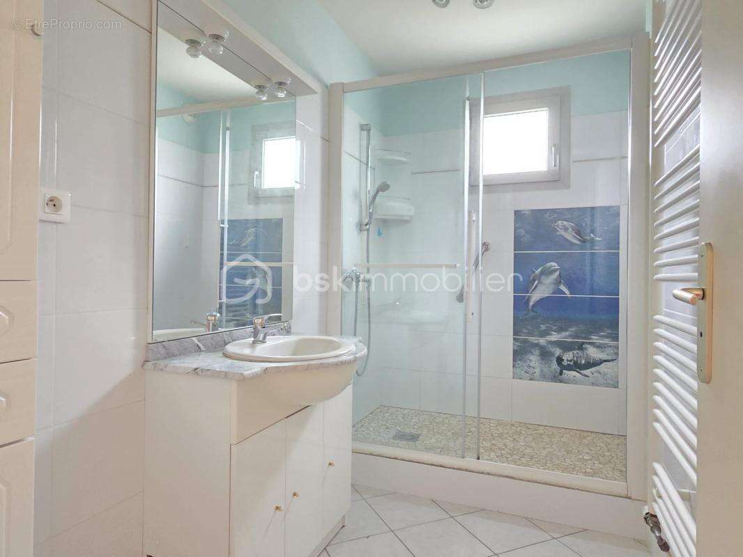 Appartement à SAINT-APOLLINAIRE