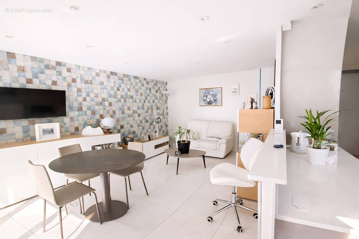 Appartement à LAVAL