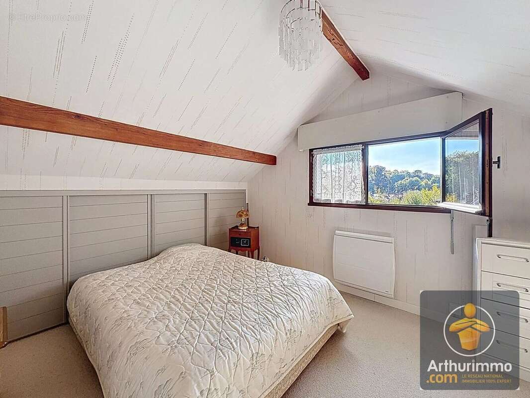 Maison à BOUSSY-SAINT-ANTOINE