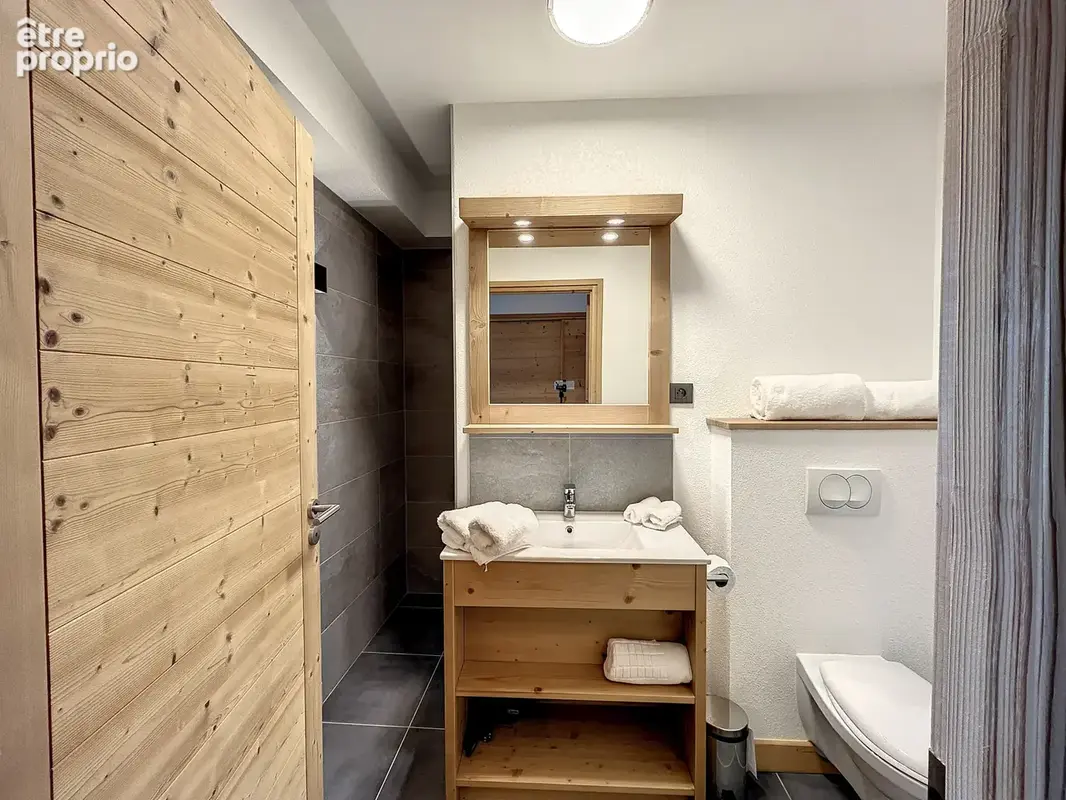 Beau Chalet avec 6 chambres face au Mont Blanc - Exclusivité - photo 8