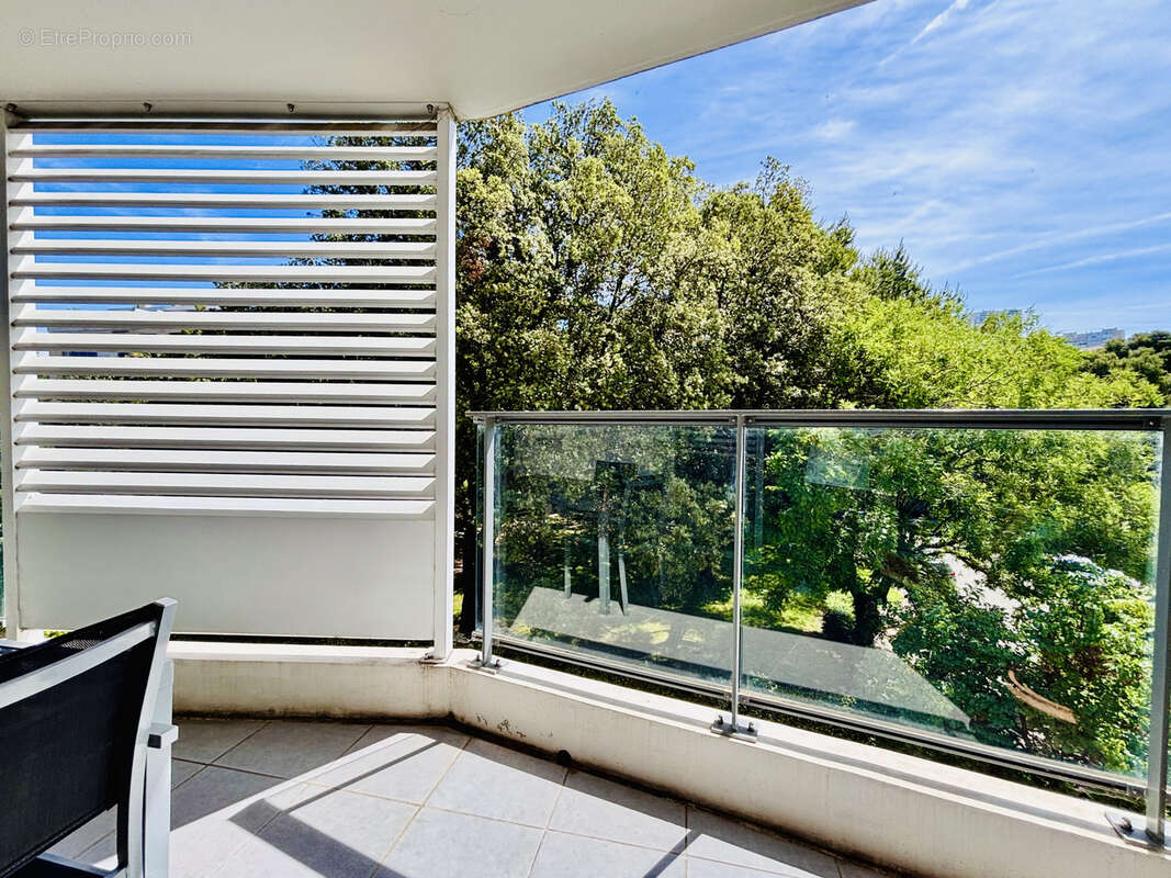 Appartement à MARSEILLE-9E