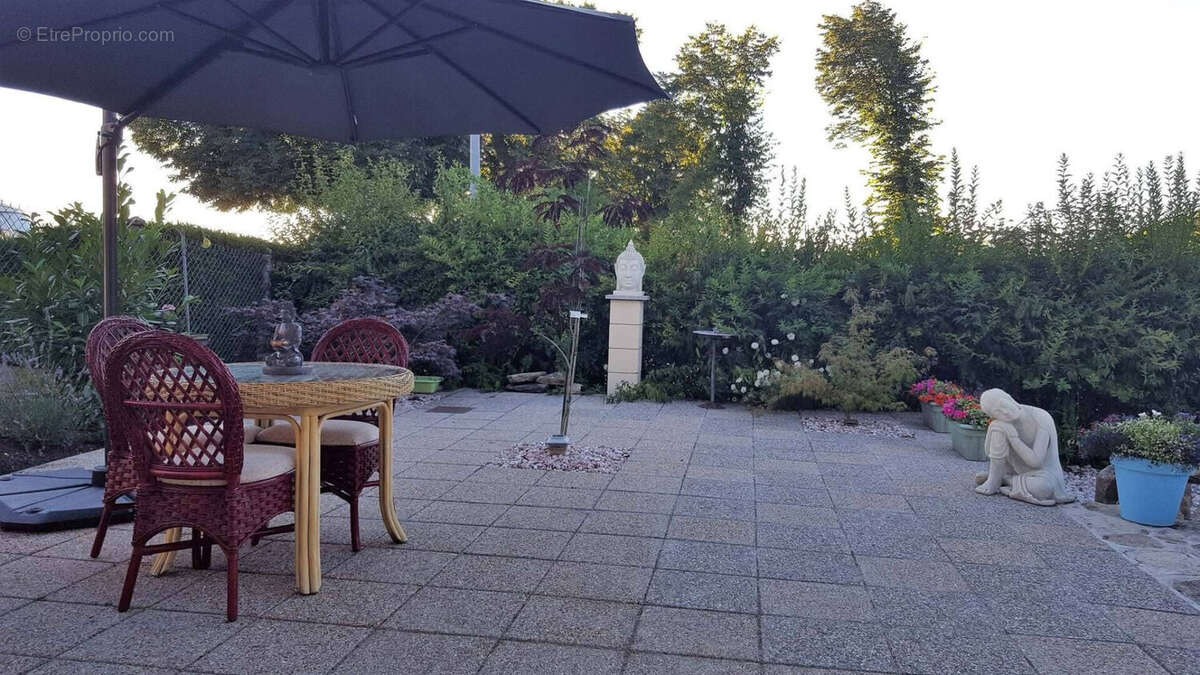 Maison à VILLEFAVARD