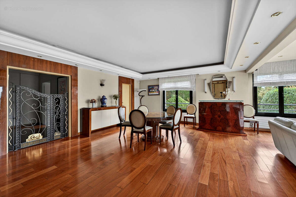 Appartement à SAINT-CLOUD