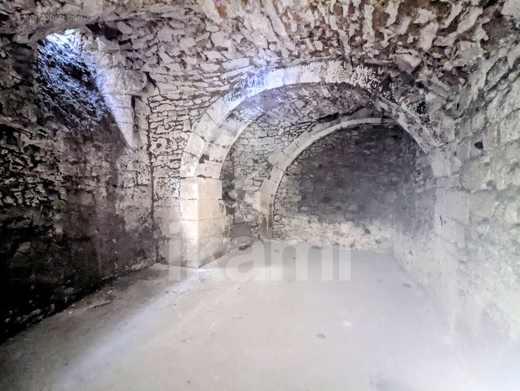 Commerce à PERIGUEUX