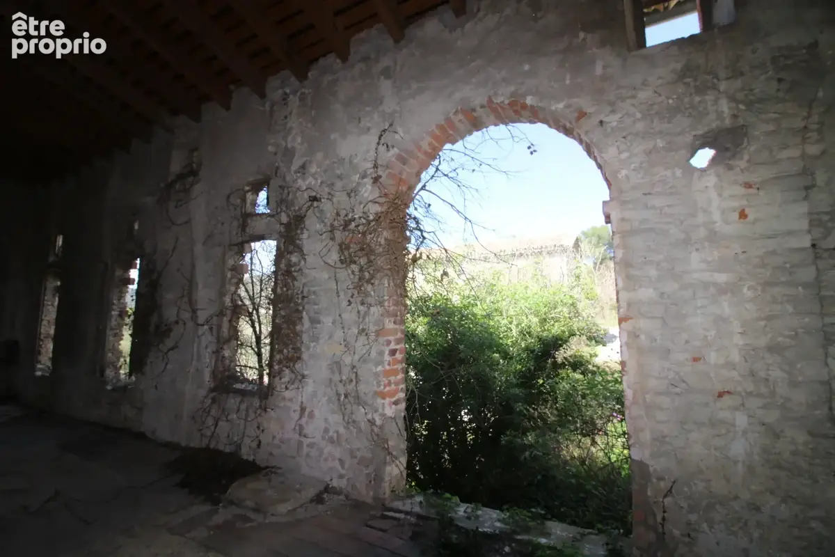 Mas de 2500 m2 sur 26 hectares. - photo 85