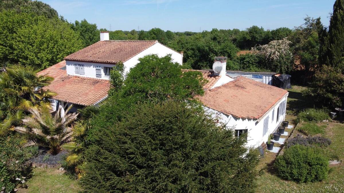 Photo 1 - Maison à ANGLES