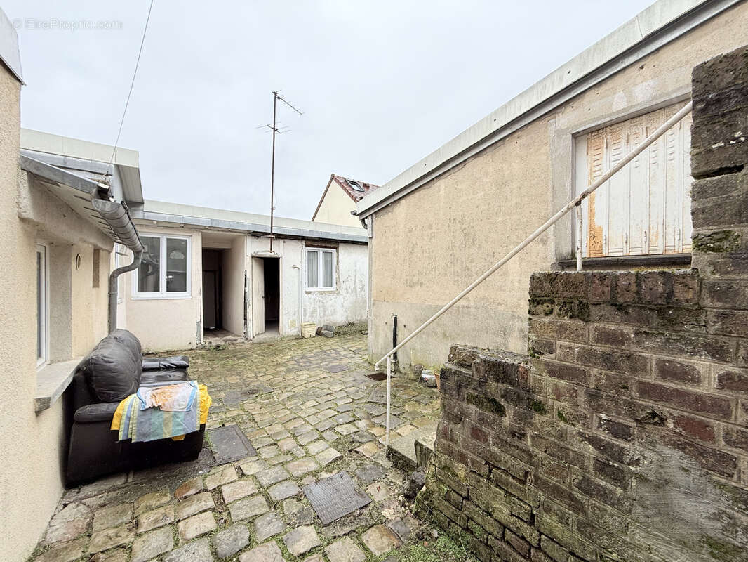 Autre à RUEIL-MALMAISON