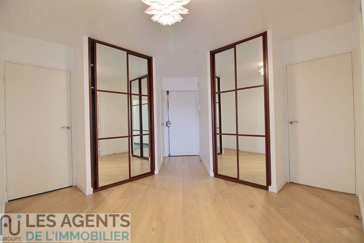 Appartement à PUTEAUX
