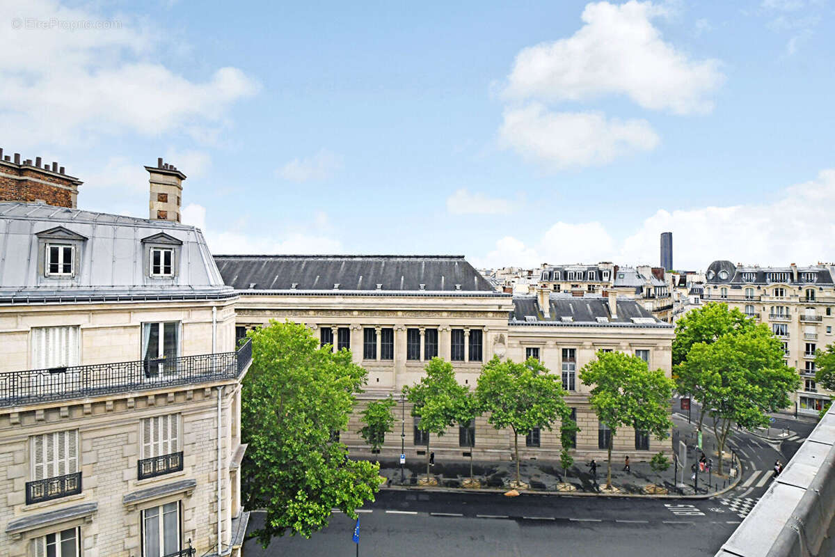 Appartement à PARIS-6E