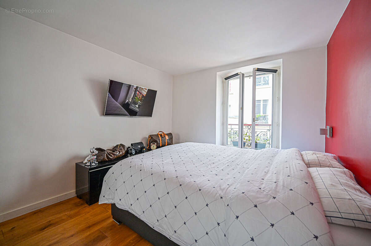 Appartement à PARIS-19E