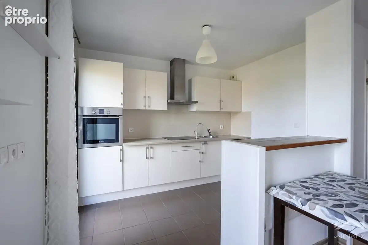Nanterre Chemin de l'Île — Duplex lumineux 3 pièces — 67,52 m2 — Loggia — Parking - photo 5
