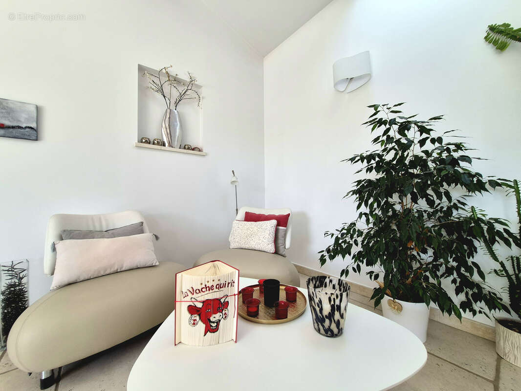 Maison à MORIERES-LES-AVIGNON