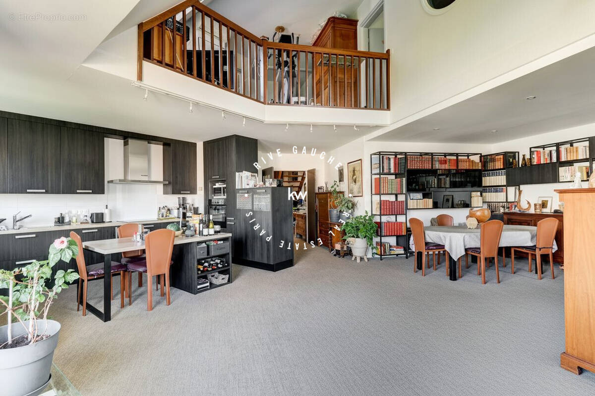 Appartement à SURESNES