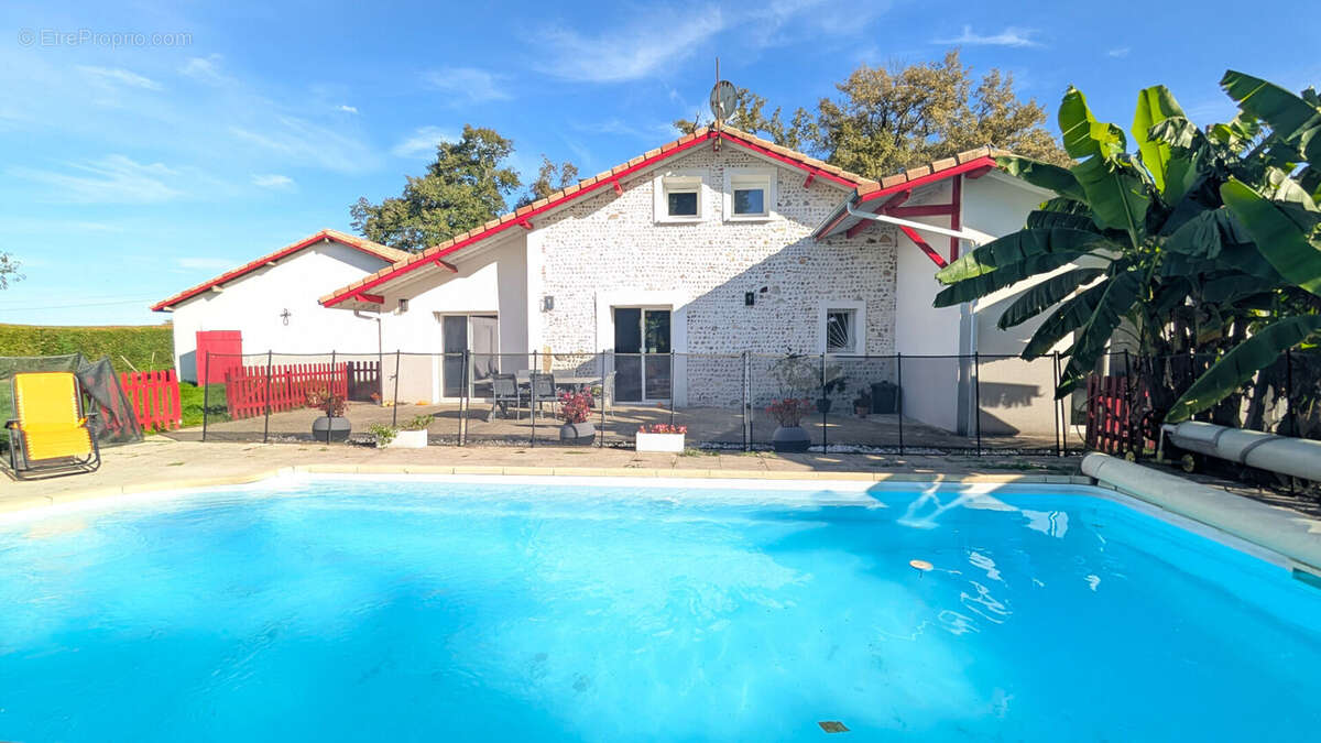 Maison à GRENADE-SUR-L&#039;ADOUR