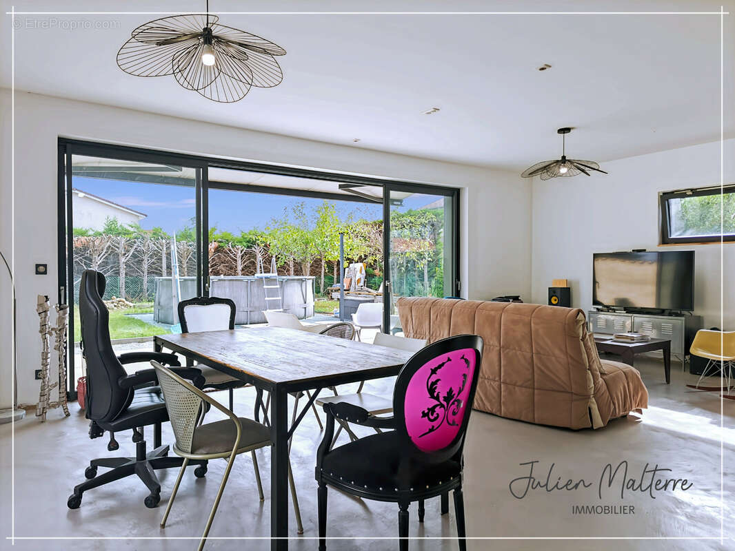 St-Just-St-Rambert, maison d'architecte 147 m², 4 chambres, garage double sur terrain de 985 m² - photo 54