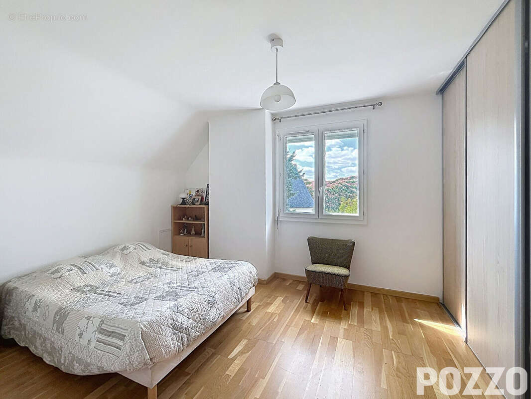 NOUVEAUTE A VENDRE - maison spacieuse à Saint Pierre De Semilly (50) - photo 13