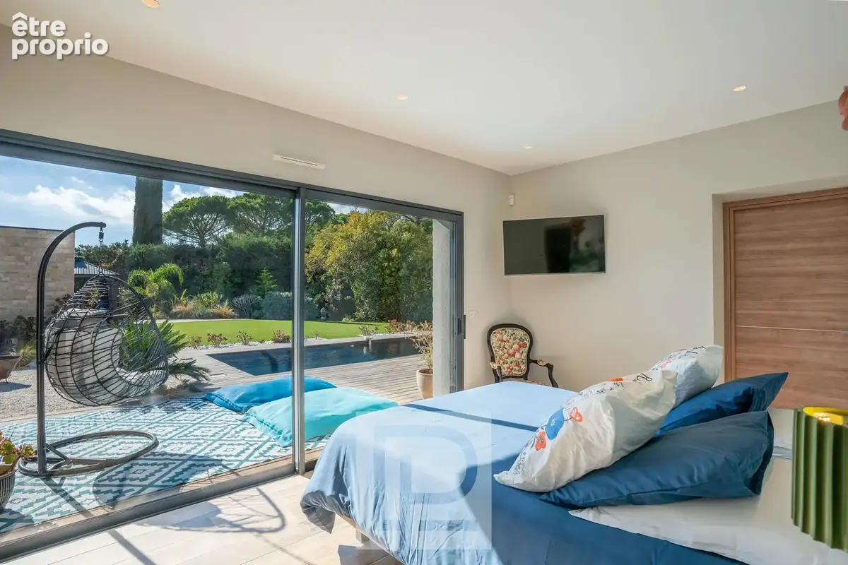 Superbe villa contemporaine au calme, avec vue dégagée sur les collines - photo 12