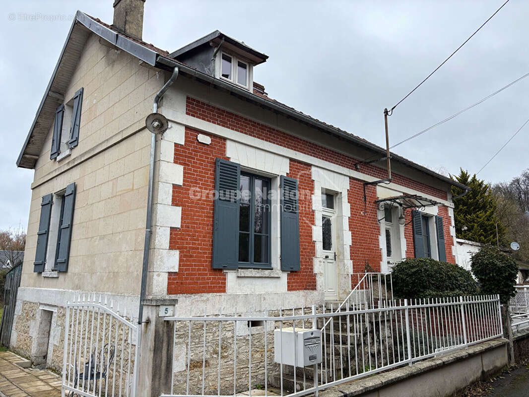 Maison à PIERREFONDS