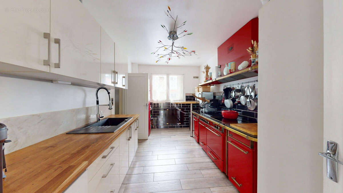 Maison à LE PLESSIS-ROBINSON