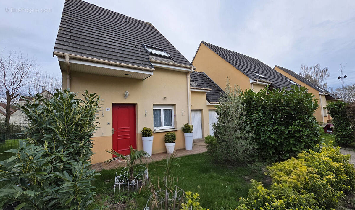 Maison à VAL-DE-REUIL