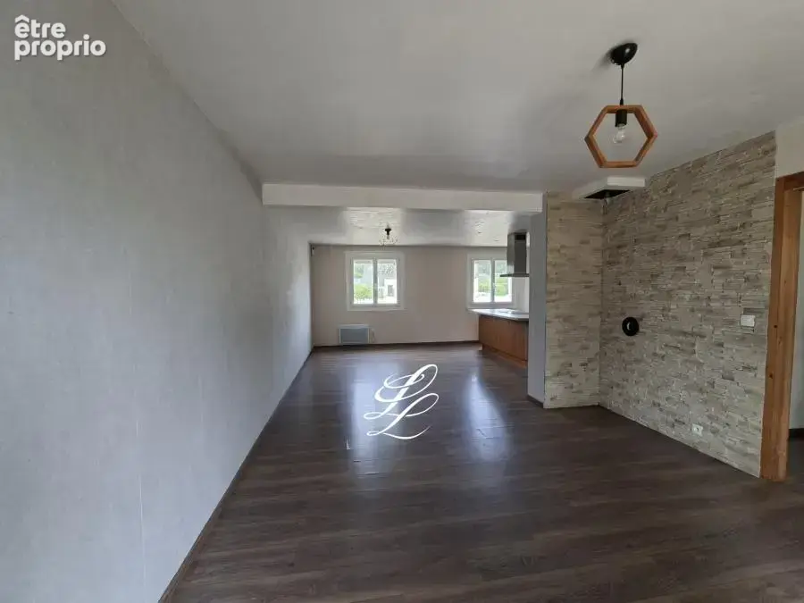 Maison 5 pièces 95 m² à vendre à Parce-Sur-Sarthe (72300) - photo 532