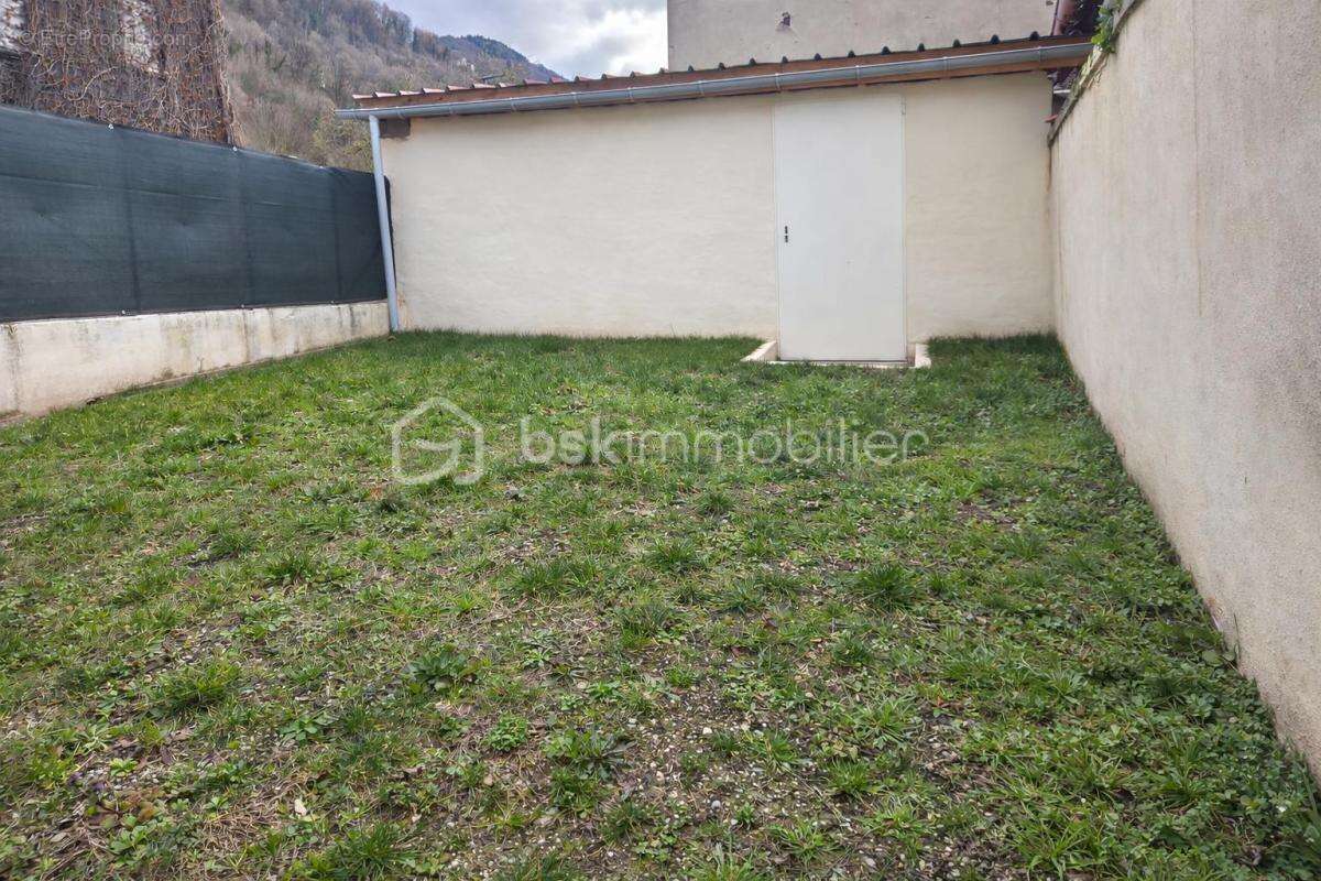 Maison à VILLARD-BONNOT