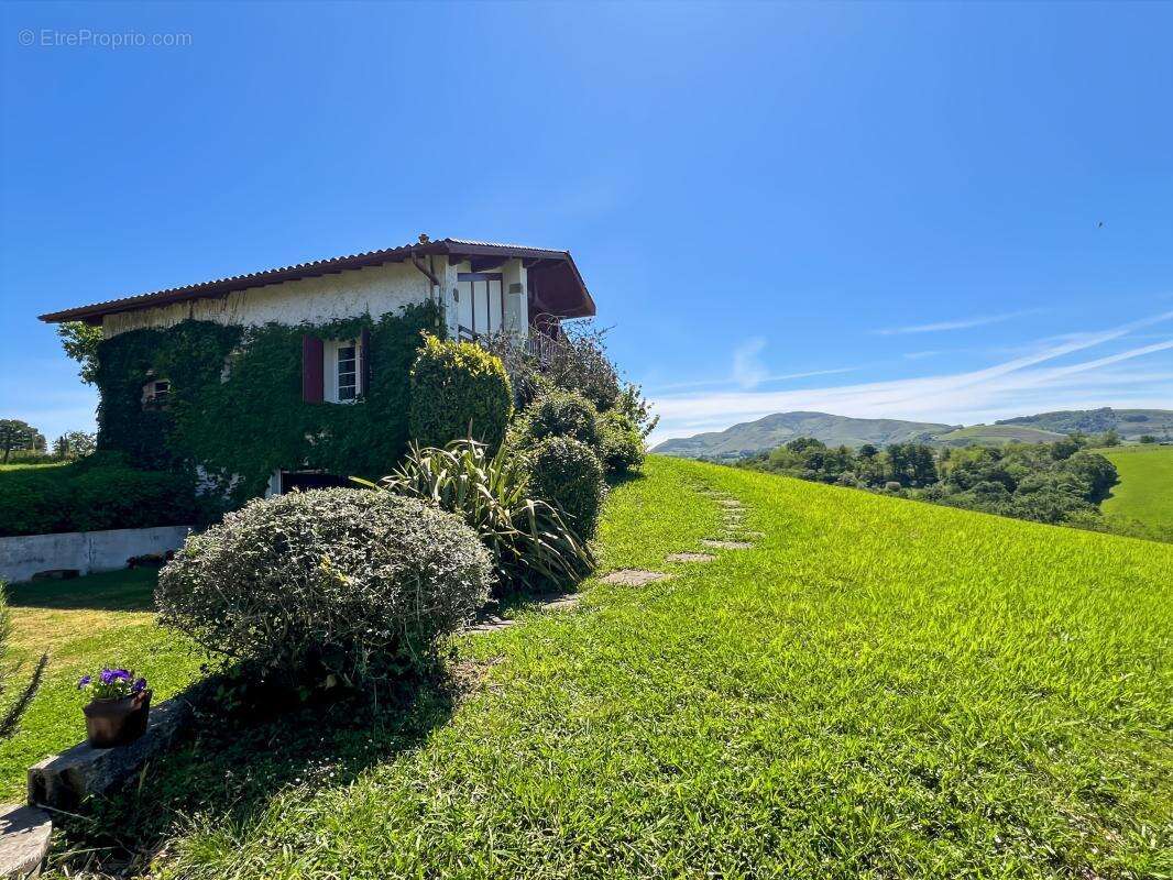 Maison à CAMBO-LES-BAINS