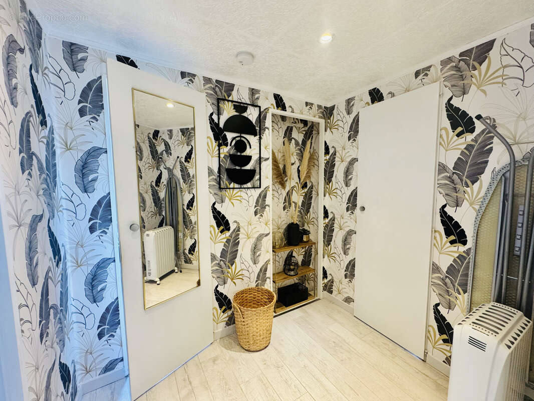 Maison à BORMES-LES-MIMOSAS