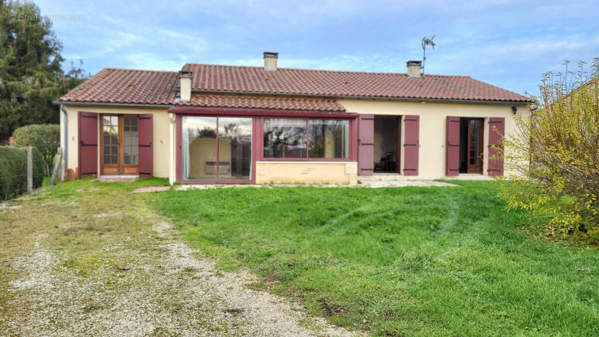 Maison à MOULEYDIER