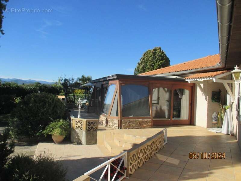 Maison à LA TOUR-DU-CRIEU