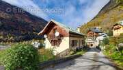 Maison à VAUJANY