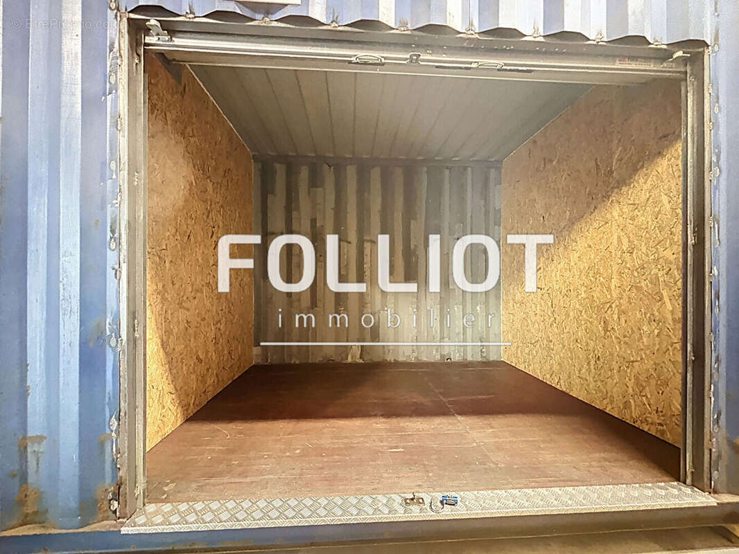 Commerce à HAUTEVILLE-SUR-MER