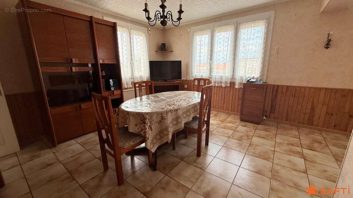 Photo 5 - Maison à SERMAISES