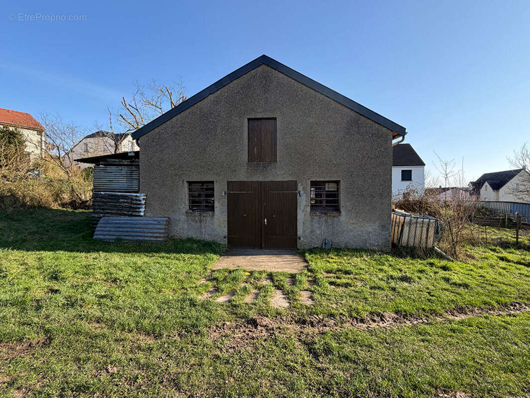 Maison à BUDING