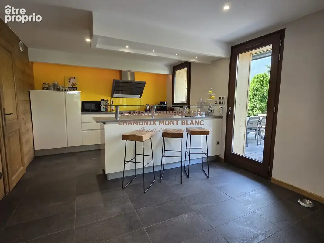 Appartement 5 pièces 120 m² à vendre à Chamonix-Mont-Blanc (74400) - photo 2