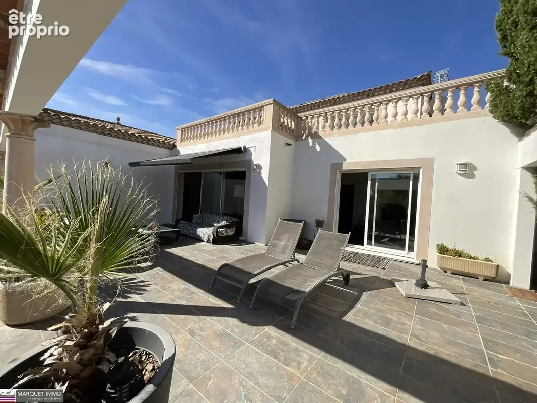 Coup de cur assuré pour cette superbe villa d'architecte T6 offrant 214 m² sur 902 m² de terrain clos paysagé et intimiste... - photo 12